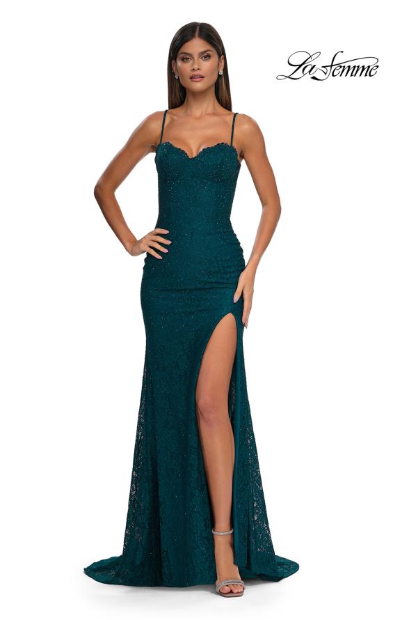 La Femme 32933 - Sleeveless Sweetheart Prom Gown