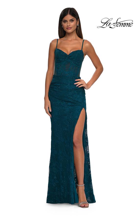 La Femme 32529 - Lace Sleeveless Prom Gown