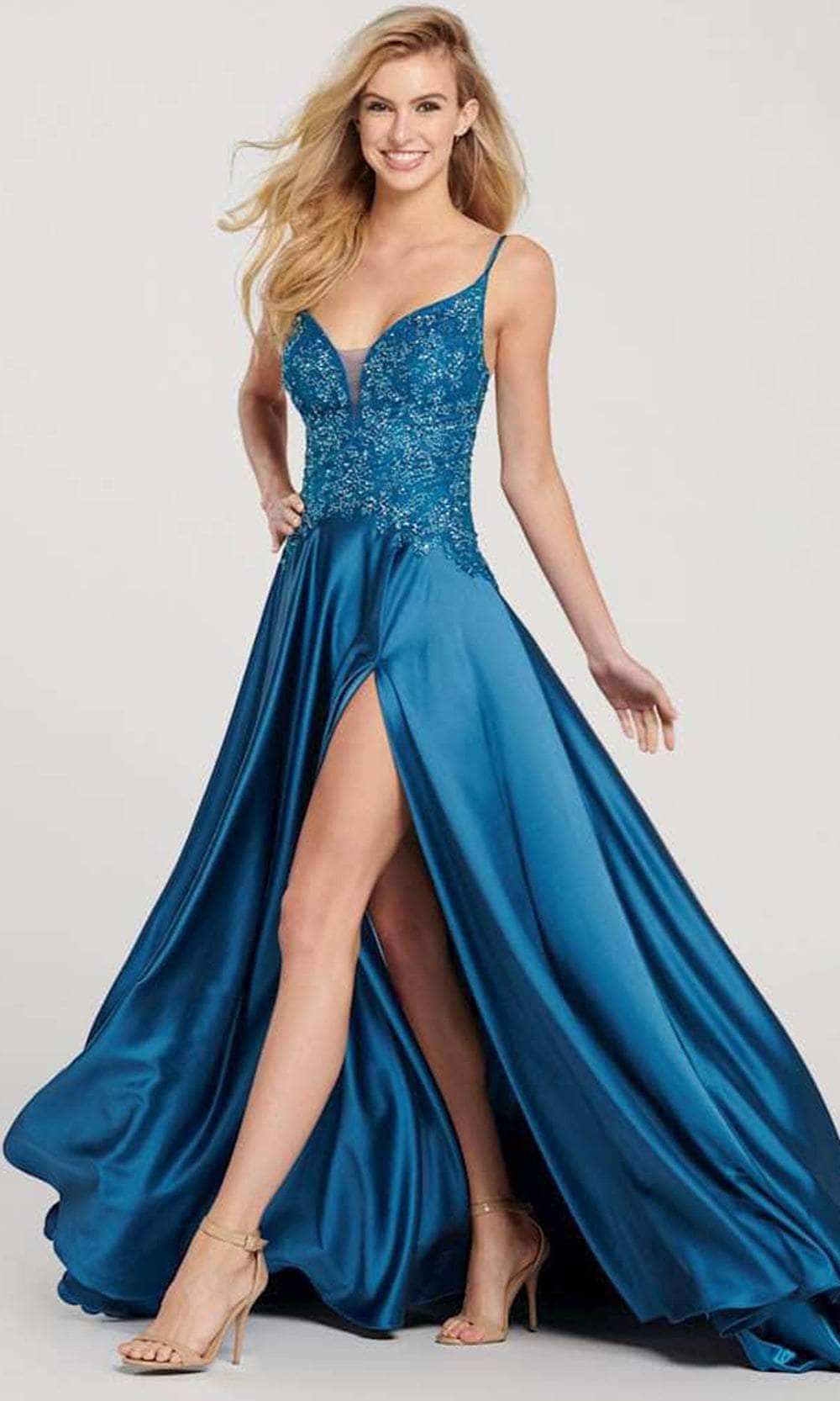 Ellie Wilde EW119048 - Shimmering Plunging V-neck Long Dress Evening Dresses 00 / Teal