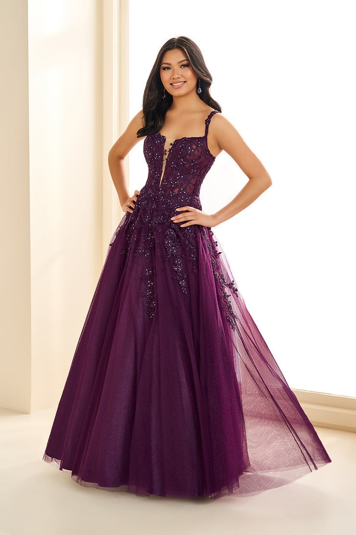 Ellie Wilde EW120014 - Lace Applique Prom Dress