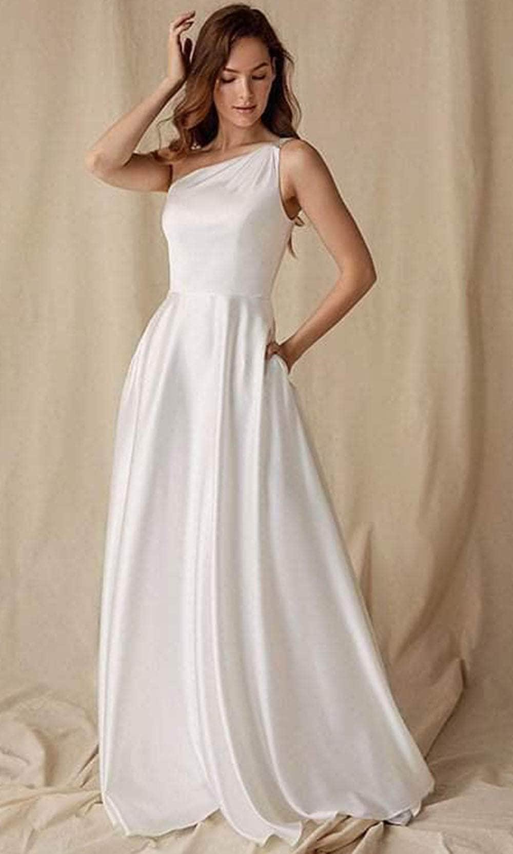 Eureka Fashion 9025 - Asymmetrical Evening Gown Special Occasion Dress
