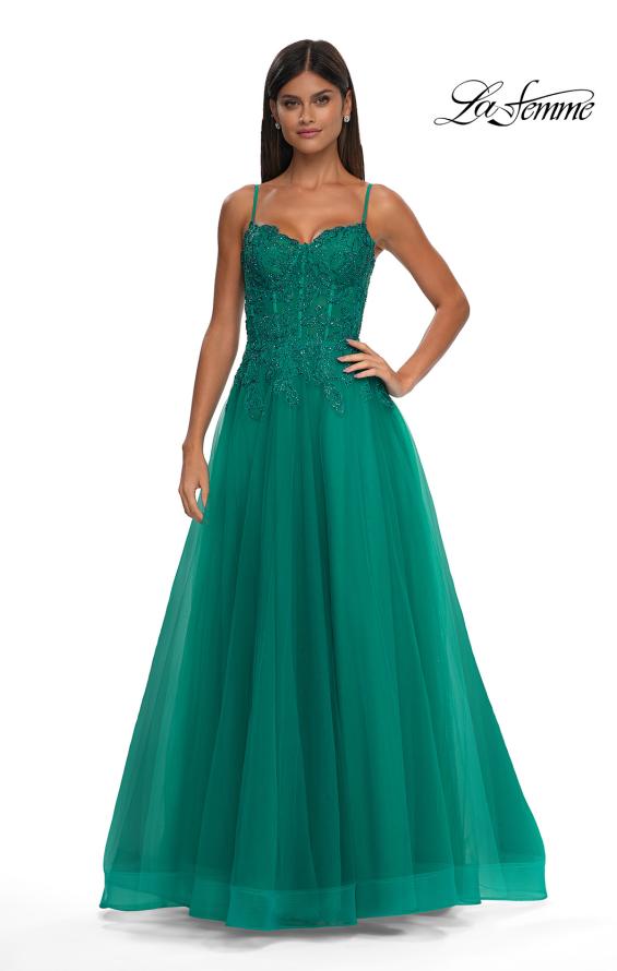 La Femme 32646 - Sleeveless A-Line Prom Gown