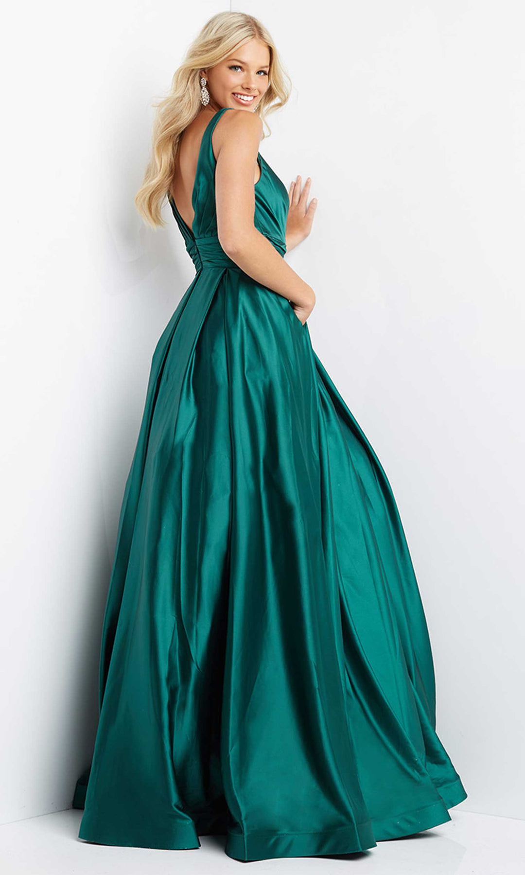 JVN by Jovani JVN08419