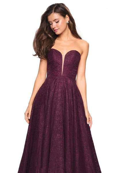 La Femme - 27284 Sweetheart Lace Organza Ballgown Special Occasion Dress