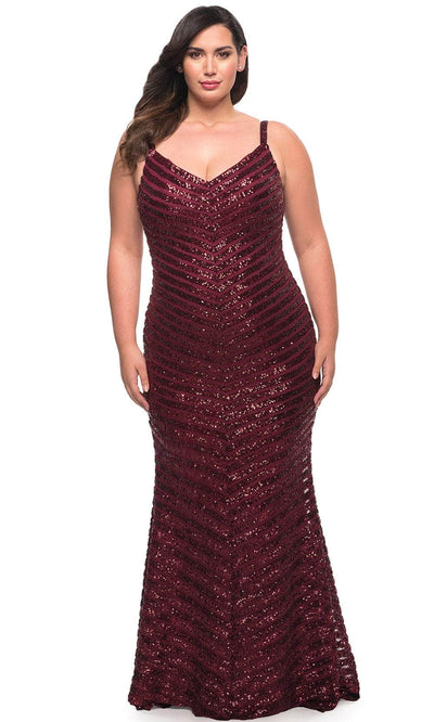 La Femme 29622 - V-Striped Evening Dress Special Occasion Dress 12W / Wine