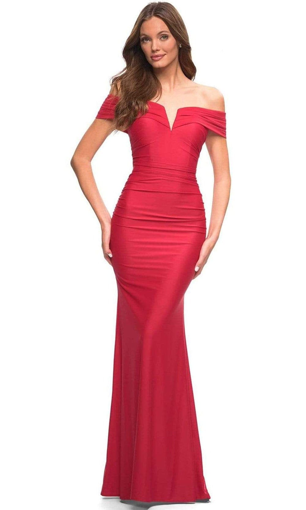 La Femme - 30582 Off Shoulder Ruched Gown Prom Dresses 00 / Red
