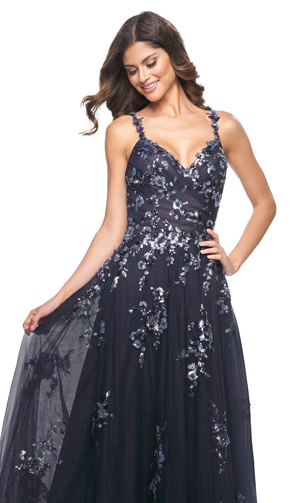 La Femme 31936 - V-Neck Sleeveless Prom Dress Evening Dresses