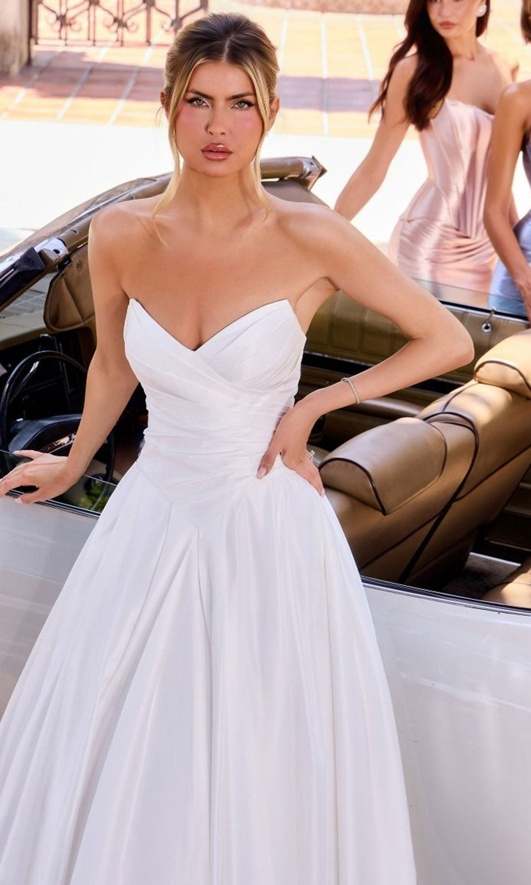 Ladivine WN015 Strapless Sweetheart Bridal Dress