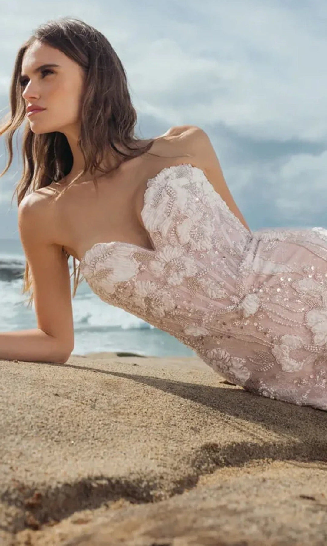Mac Duggal 21283 - Sweetheart Embellished Lace Prom Dress