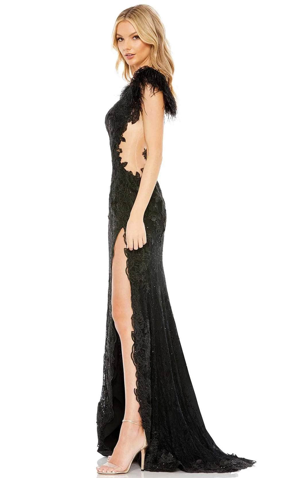 Mac Duggal Feather Cap Sleeve Lace Gown in Black, Size 12 Mac Duggal Feather Cap Sleeve Lace Gown in Black, Size 12