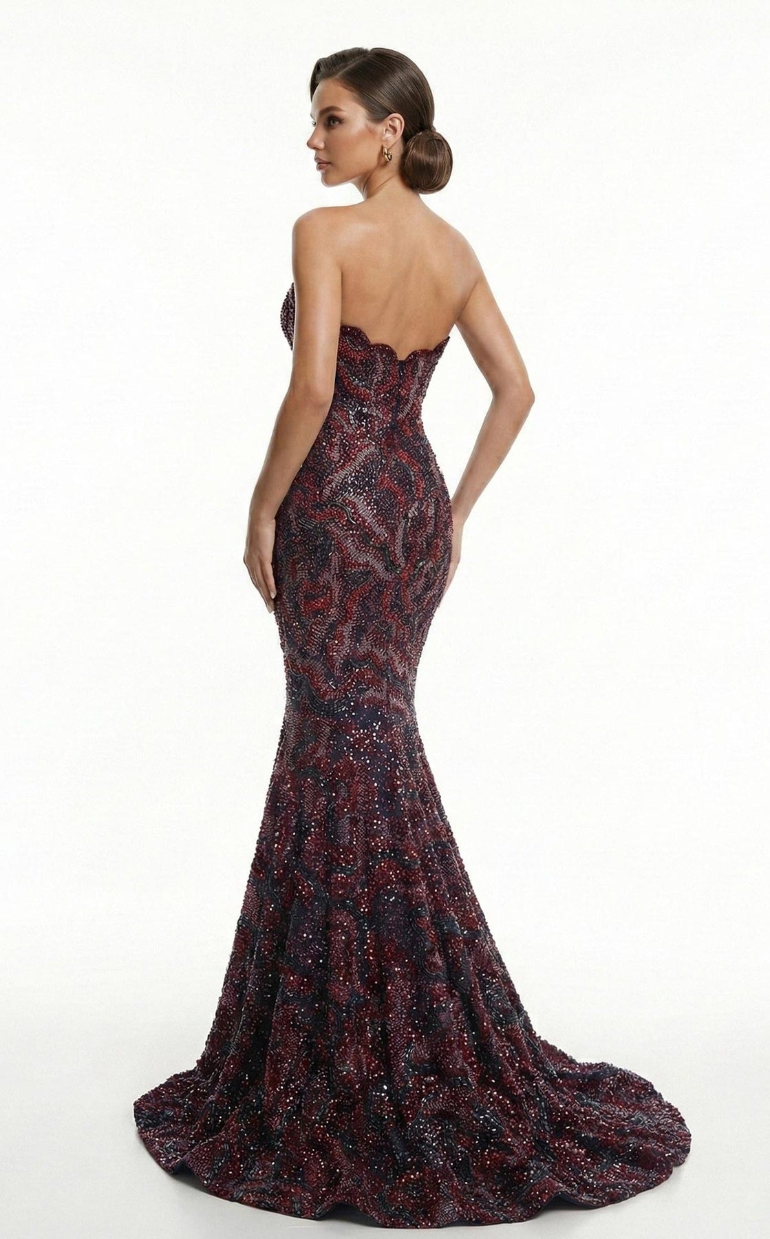 MNM COUTURE F03018 - Scalloped Sweetheart Intricate Beaded Evening Gown
