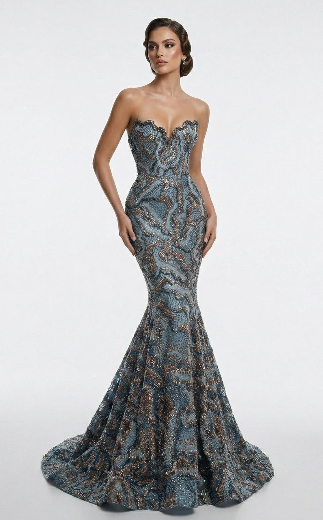 MNM COUTURE F03018 - Scalloped Sweetheart Intricate Beaded Evening Gown