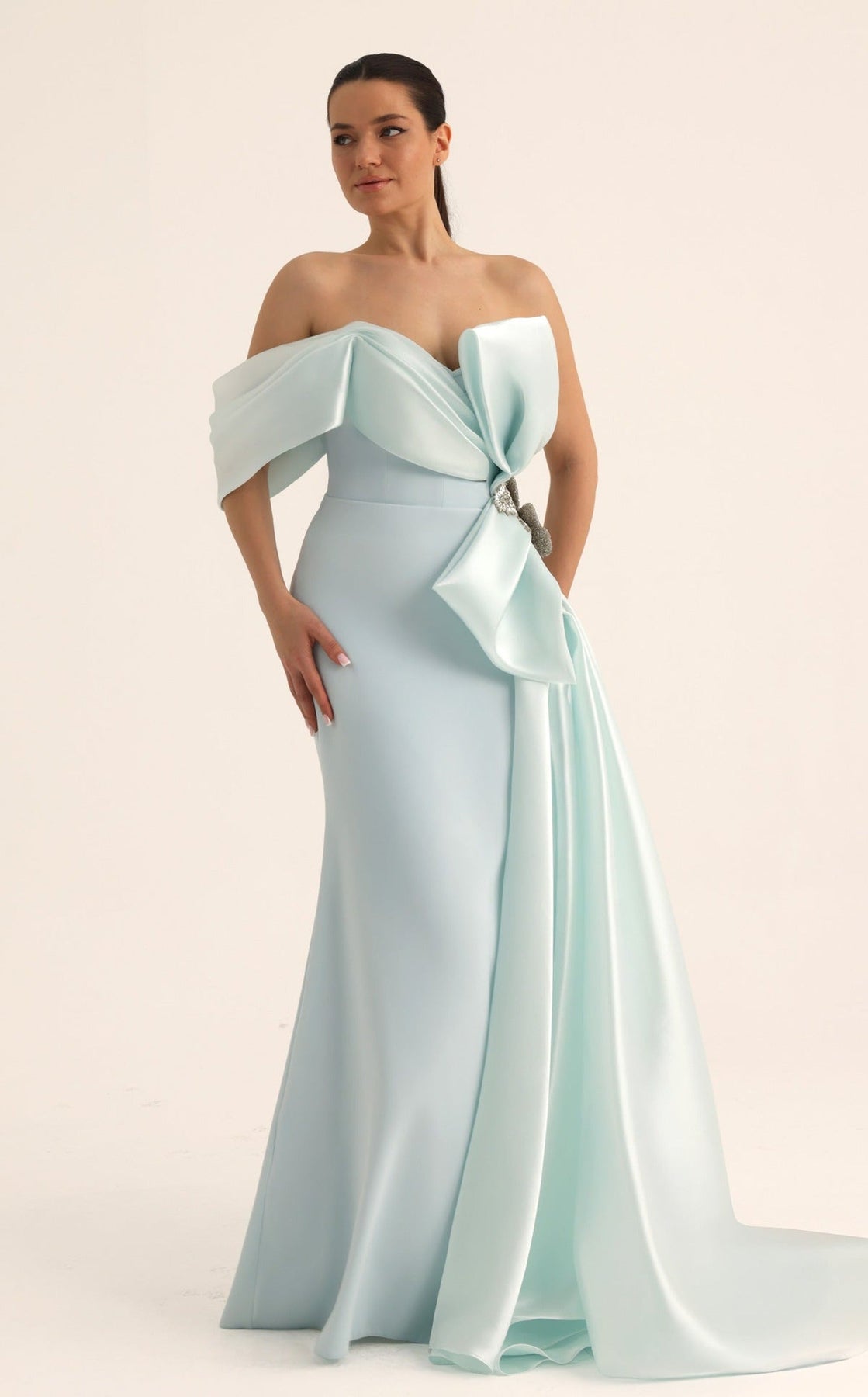 MNM COUTURE O07802 - Jeweled Accent Overskirt Sheath Evening Gown