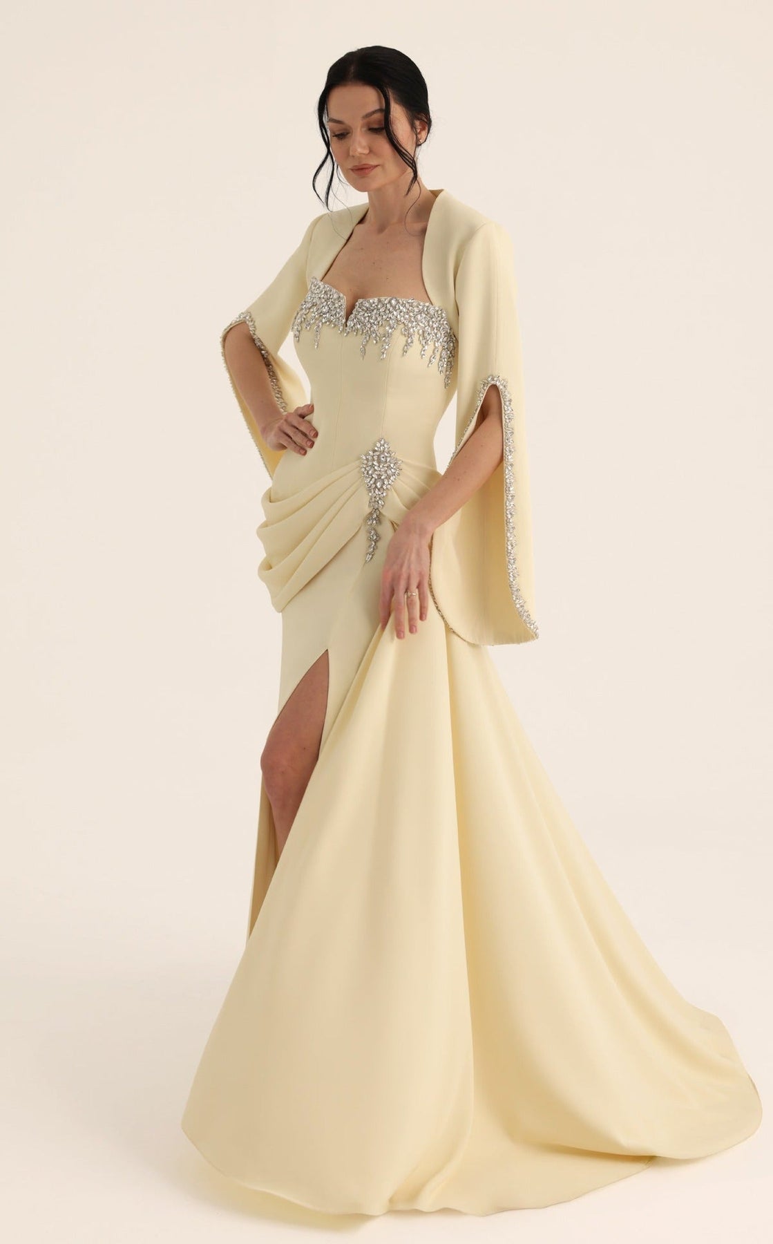 MNM COUTURE O07851 - Sweetheart Cystal Beaded Sheath Evening Gown