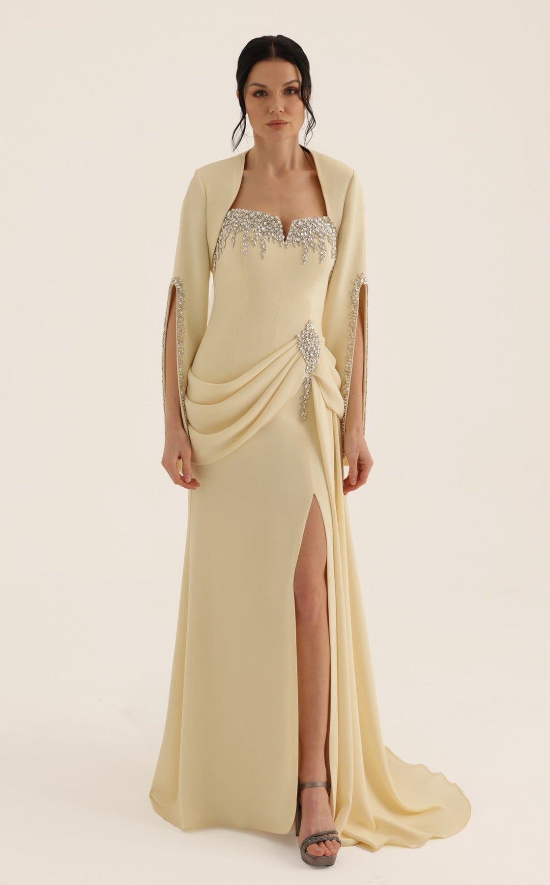 MNM COUTURE O07851 - Sweetheart Cystal Beaded Sheath Evening Gown