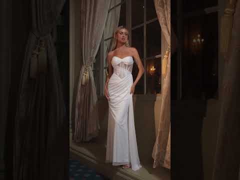 Ladivine Bridal CD384W - Sweetheart Ruched Bodice Fitted Gown