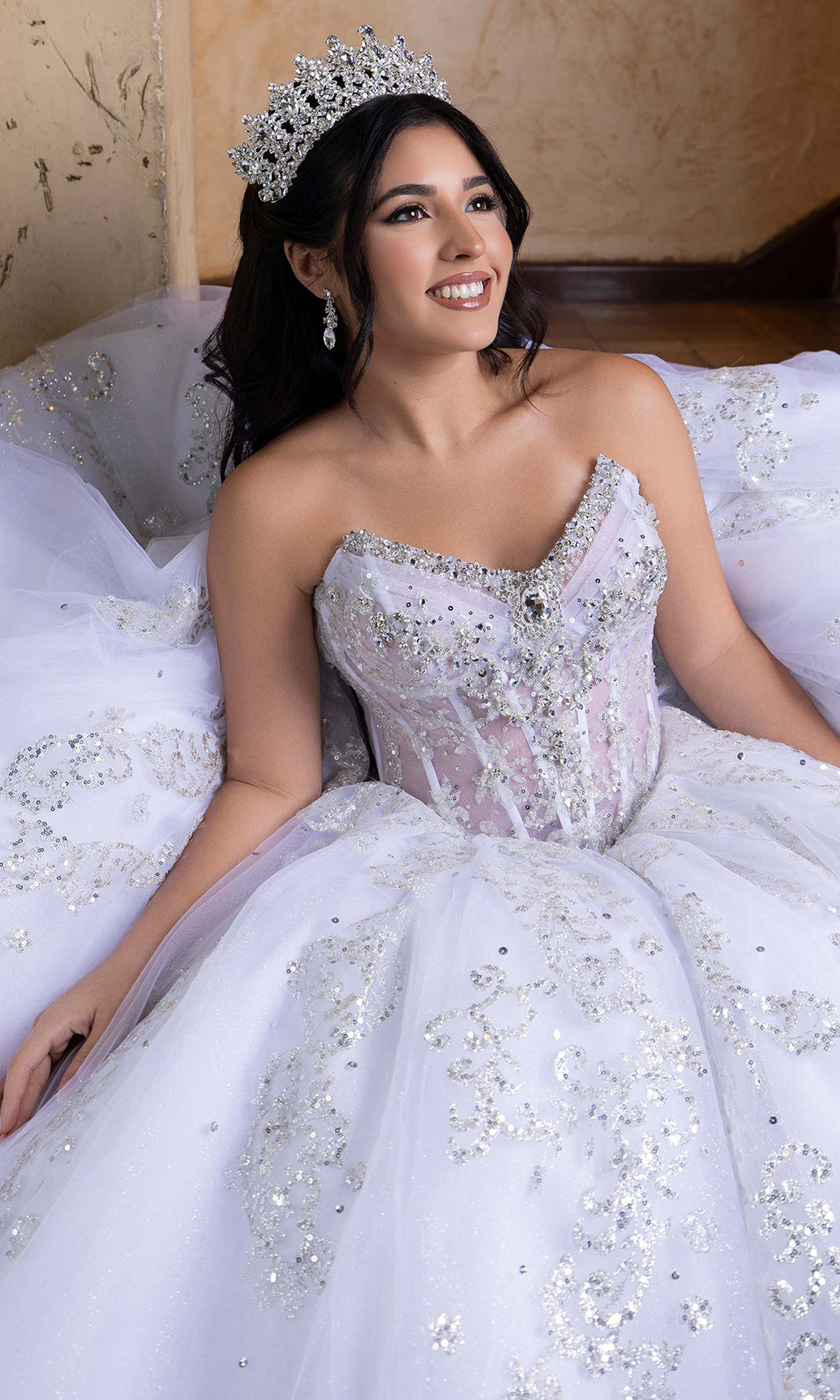 quinceanera dresses white and silver Silver Grey Square Neck Lace Ball Gown Quinceanera Dress with Short Sleeves