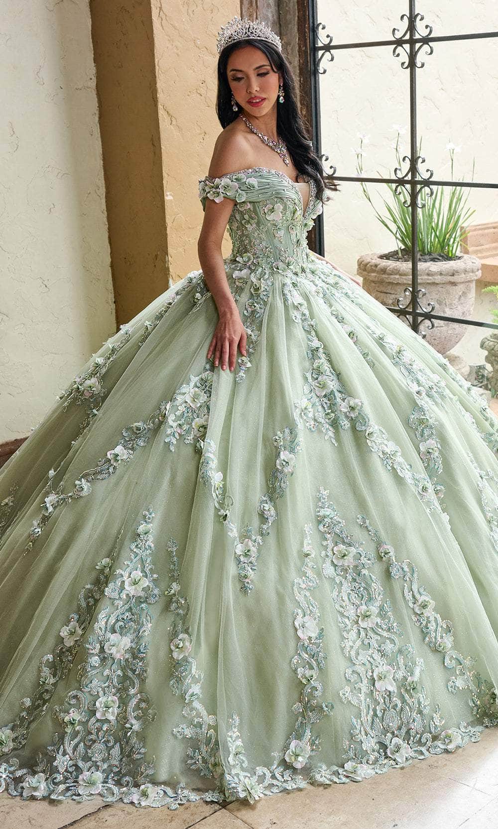 rachel green wedding dress buy How to Recreate the Iconic Wedding Looks in Friends?