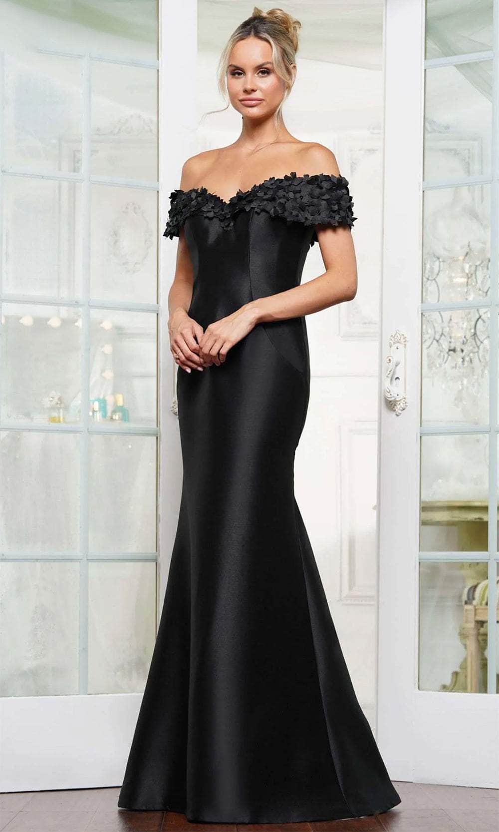 Rina Di Montella RD3254 - Floral Applique Mermaid Gown Mother of the Bride Dresses 4 / Black