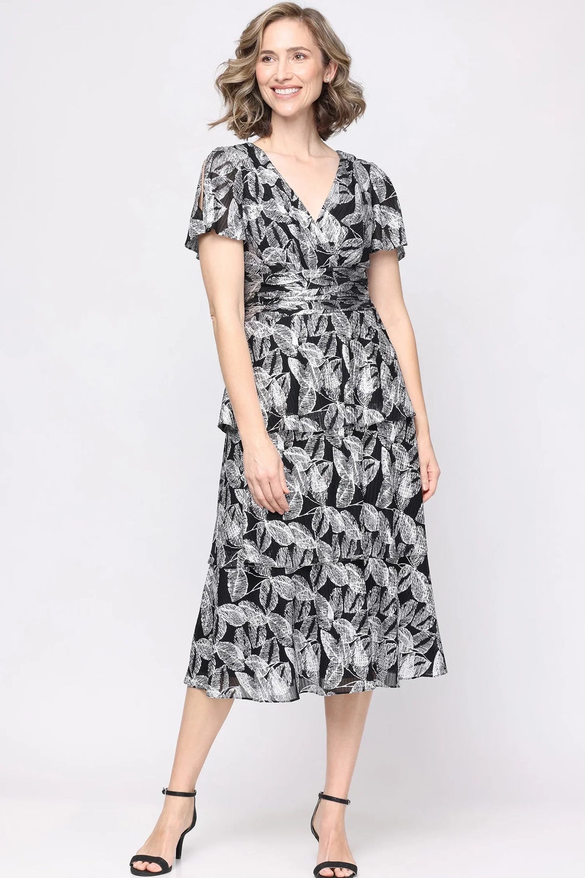 S.L. Fashions Dresses (SLNY) 9179541 Flutter Sleeve Printed Evening Dress