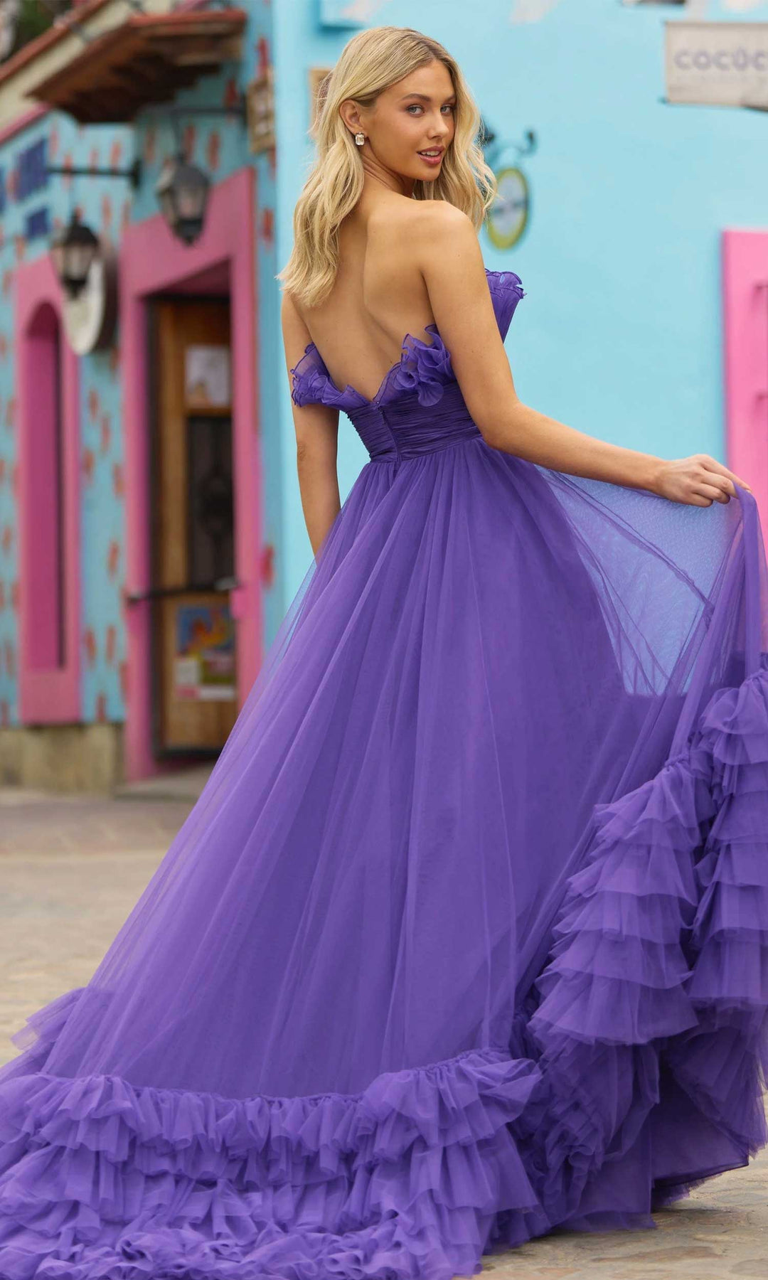 Sherri Hill 55323 - Strapless Ballgown