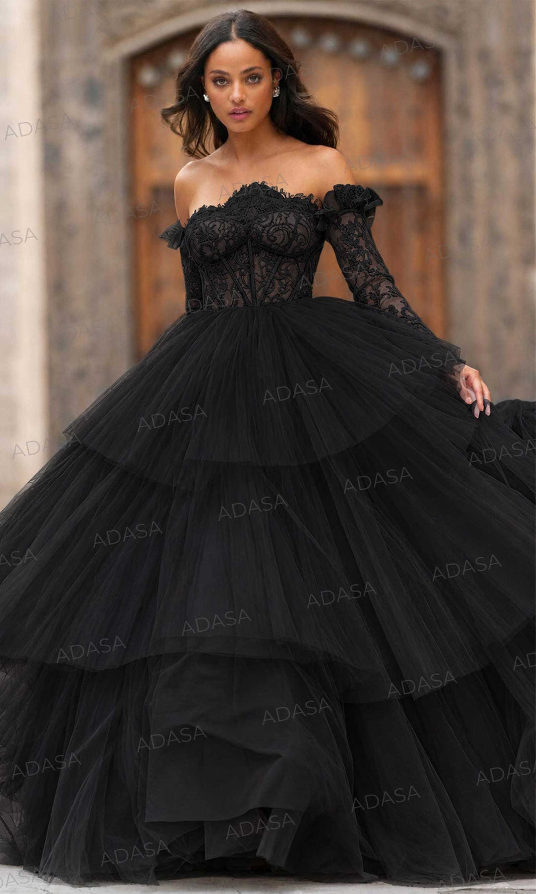 Sherri Hill 55437 - Strapless Tulle Ballgown