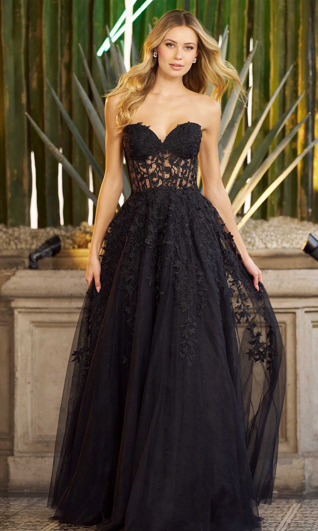 Sherri Hill 55760 - Strapless Gown