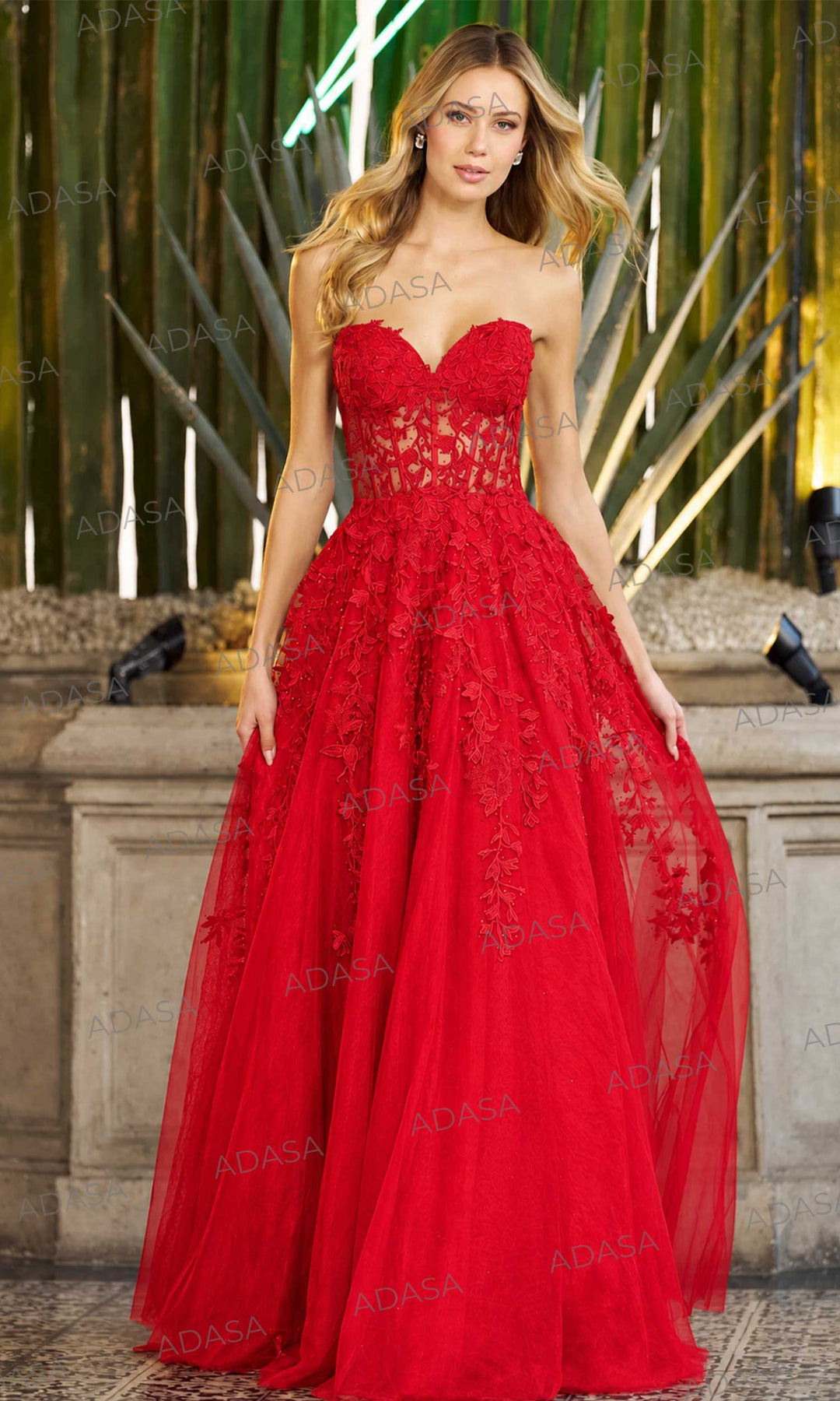Sherri Hill 55760 - Strapless Gown