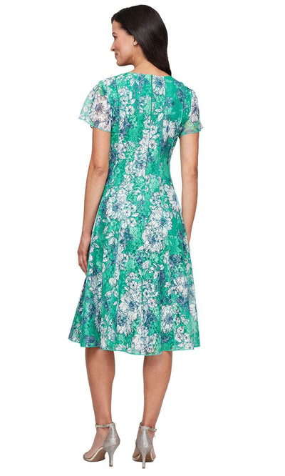 S.L. Fashions 9112198 - Floral Lace V-Neckline Dress Semi Formal