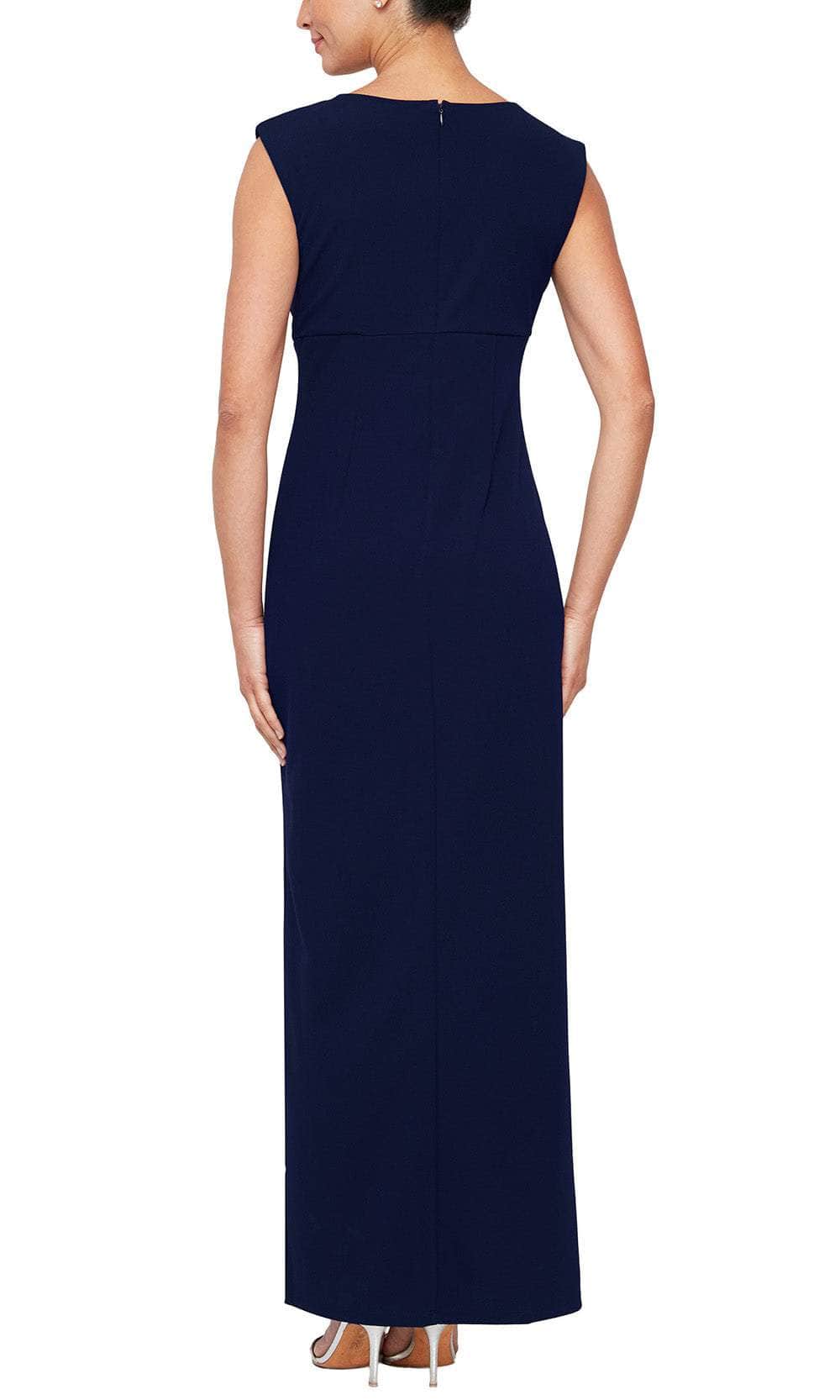 S.L. Fashions 9137218 - Brooch Detailed Evening Dress Mother of the Bride Dresses