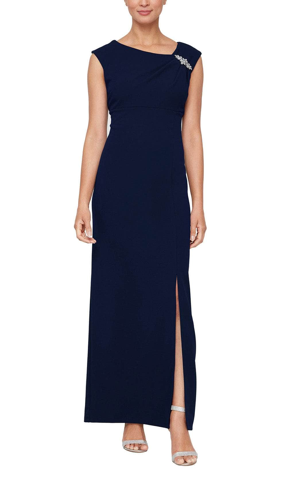 SLNY 9237218 - Brooch Accented Evening Dress Mother of the Bride Dresses