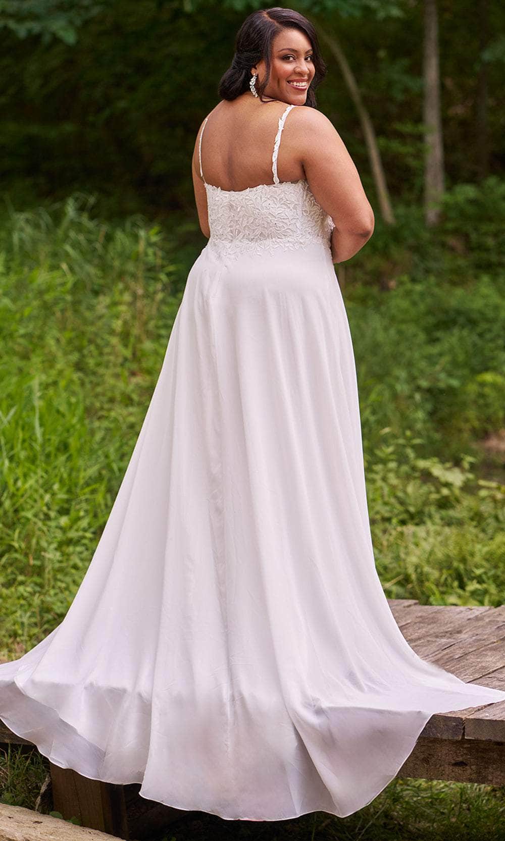 a line sweetheart chiffon wedding dress A-line Sweetheart Sweep Train Chiffon Wedding Dress With Beading