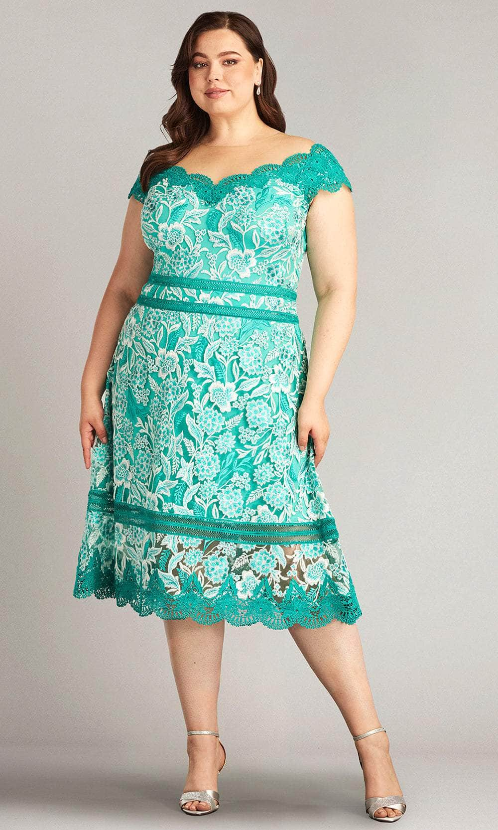 Tadashi Shoji CDP18113MDQ - Nance Double Banded Scalloped Lace Dress - PLUS SIZE Wedding Guest 14Q / Cool Aqua