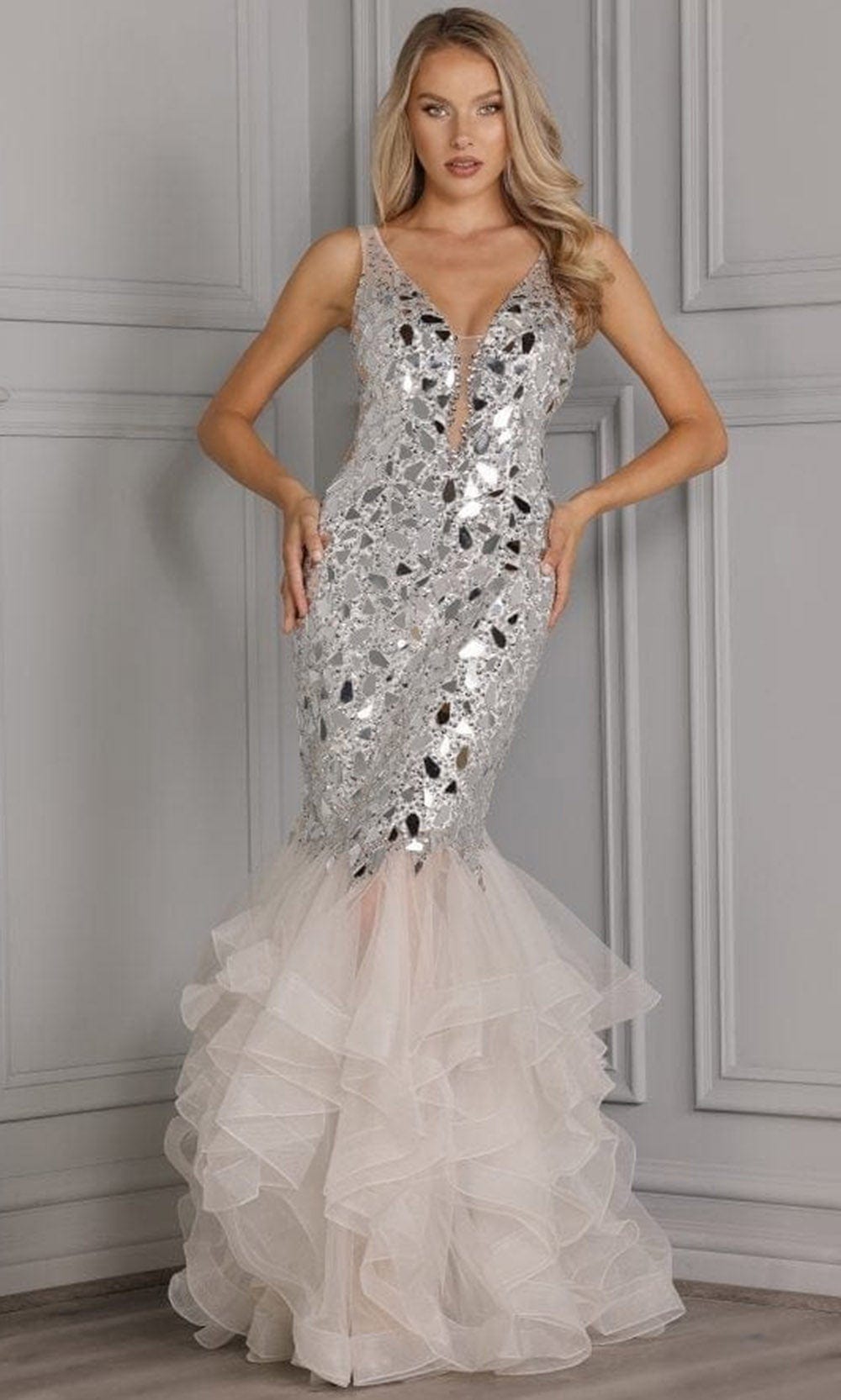 Terani Couture - 2111P4198 V-Neck Crystal Embellished Gown Special Occasion Dress 00 / Ivory Crystal