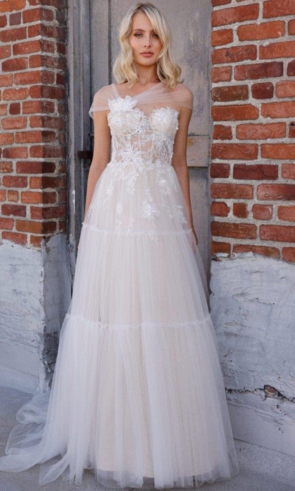 Terani Couture - 2215P0024 Shawl Drape Corset Gown Special Occasion Dress 00 / Ivory Champagne