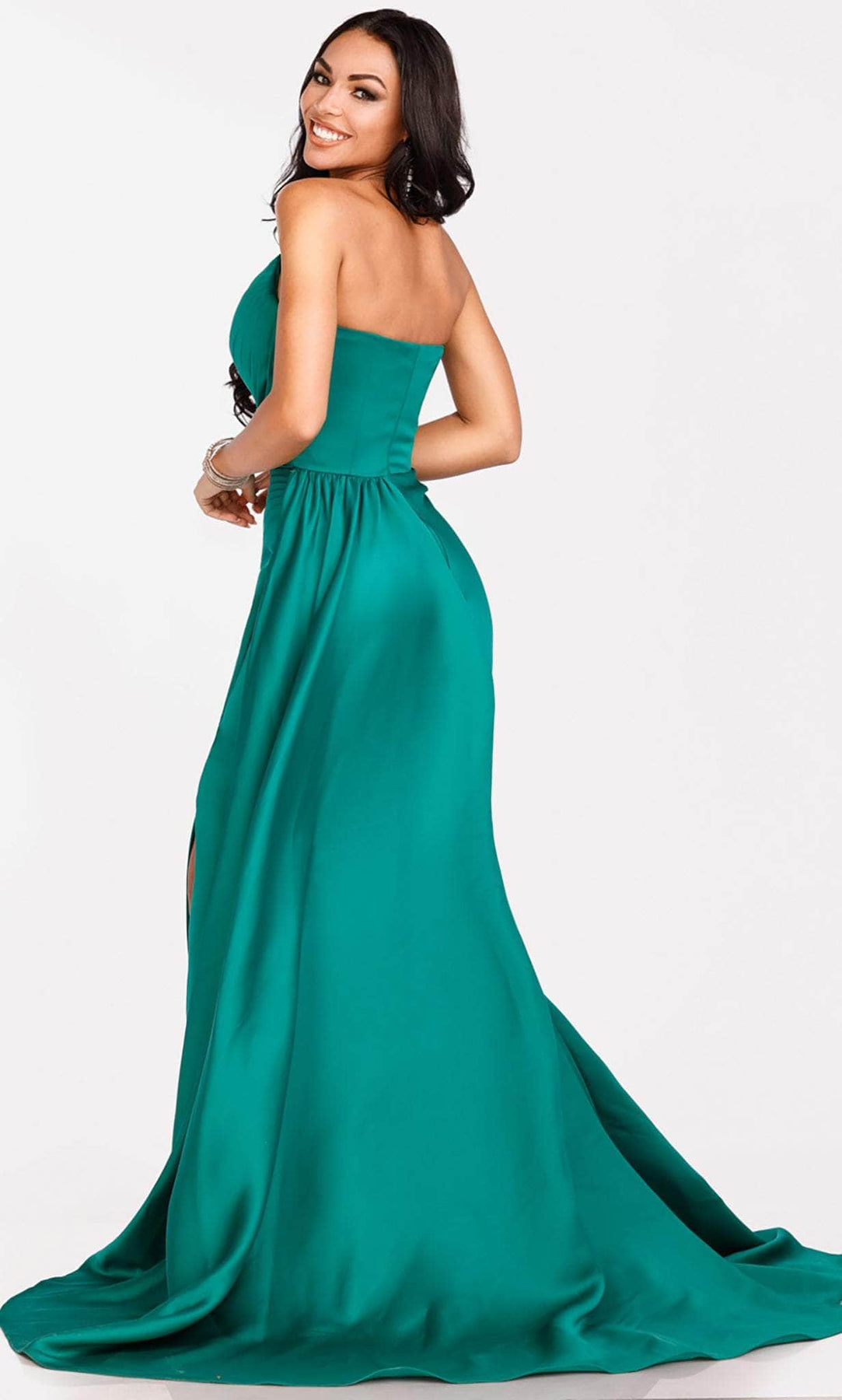 Terani Couture 231P0062 - Embellished Gown Evening Dresses