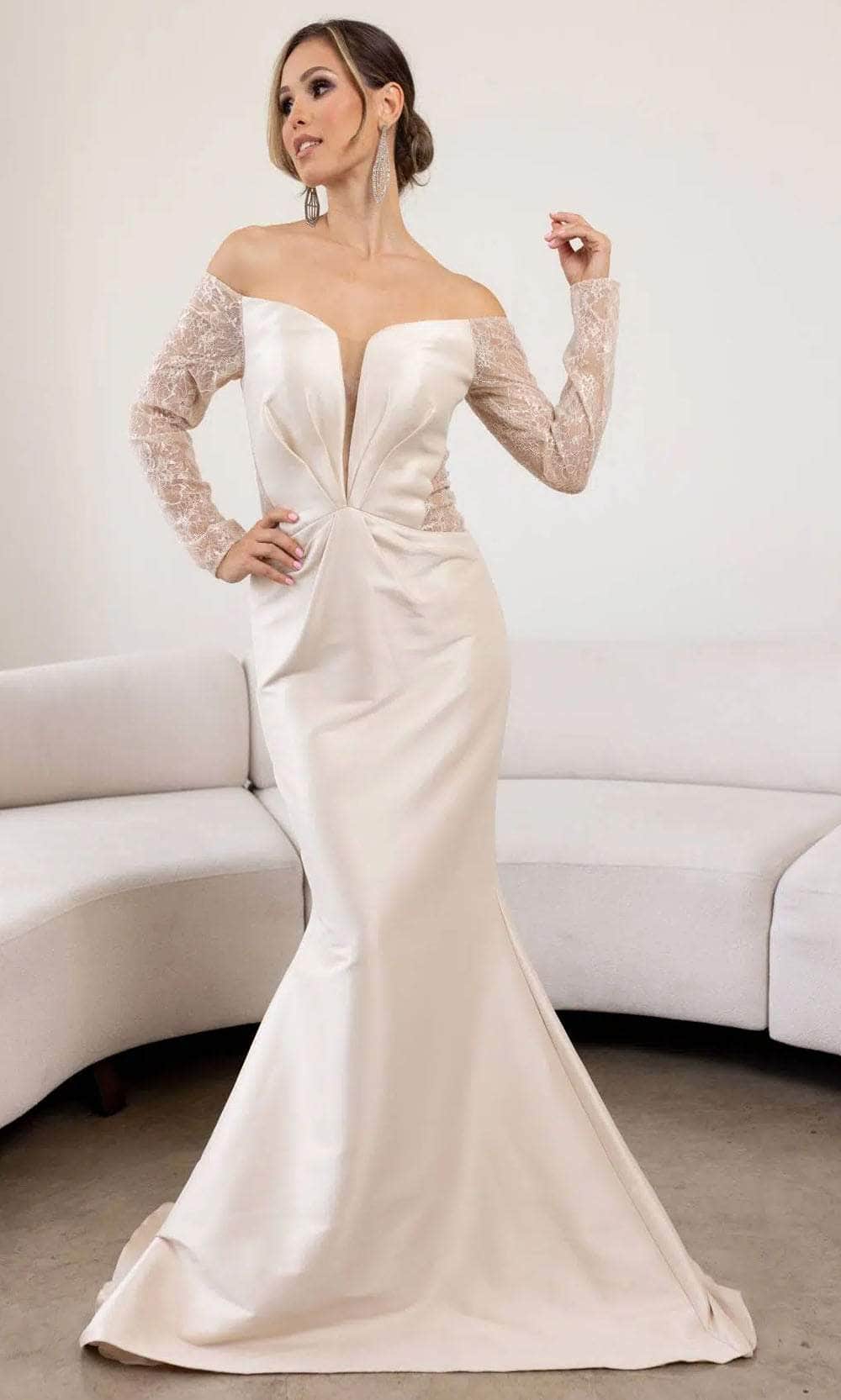 Terani Couture 241M2734 - Long Sleeves Off-Shoulder Evening Dress Evening Gown