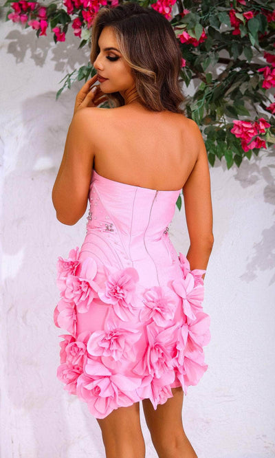 Terani Couture 251P4059 - Straight Neck Floral Applique Cocktail Dress Cocktail Dresses