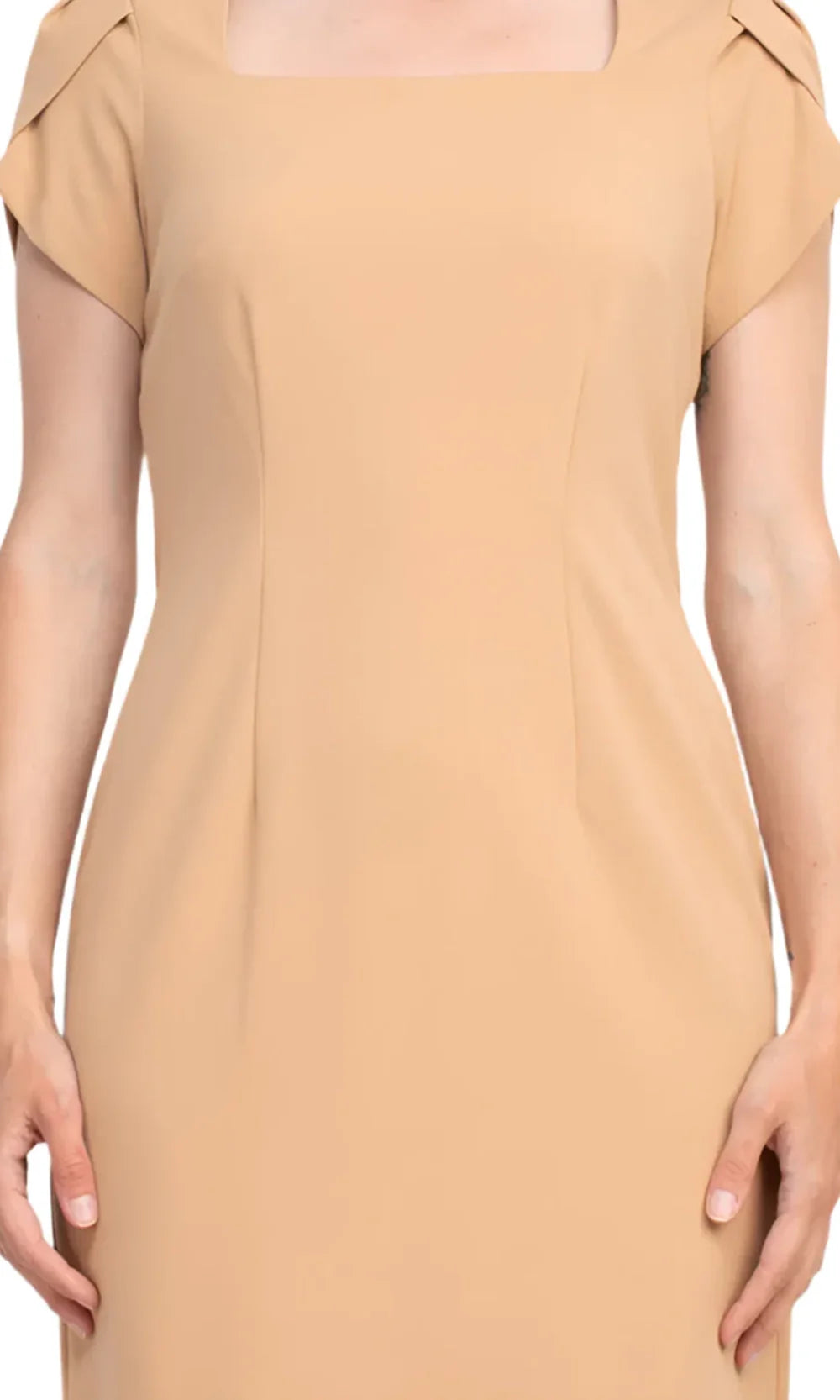 Connected Apparel TJE40482 - Crepe Short Sleeve Sheath Dress Homecoming Dresses