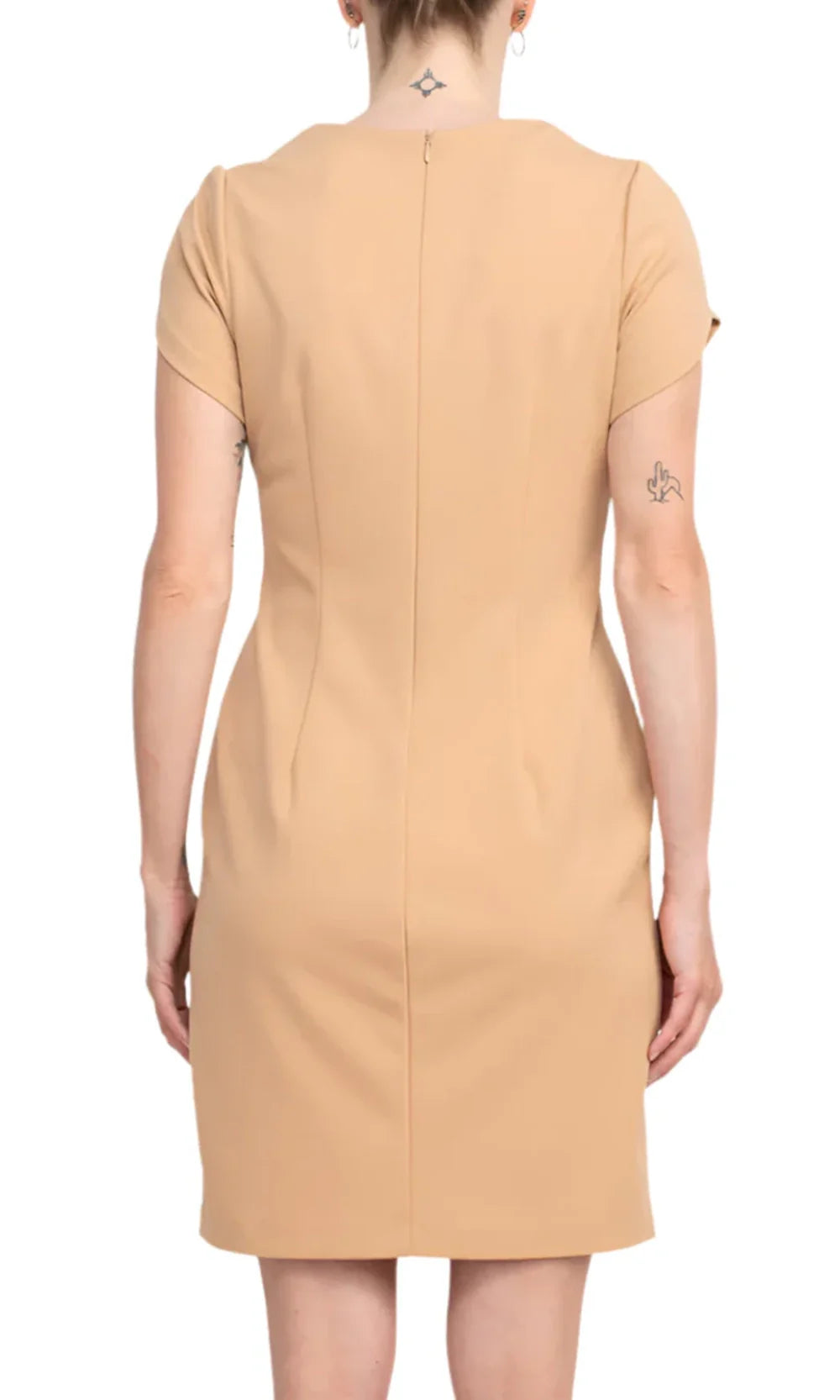 Connected Apparel TJE40482 - Crepe Short Sleeve Sheath Dress Homecoming Dresses