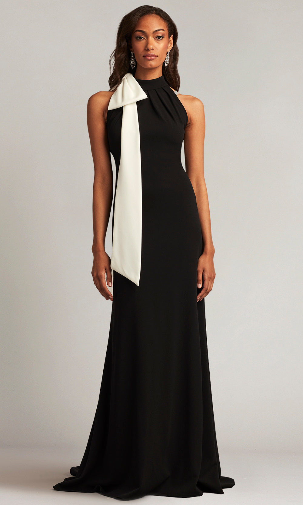 Tadashi Shoji BOS23521L - Sims Shoulder Bow Halter Sheath Gown Formal Gowns