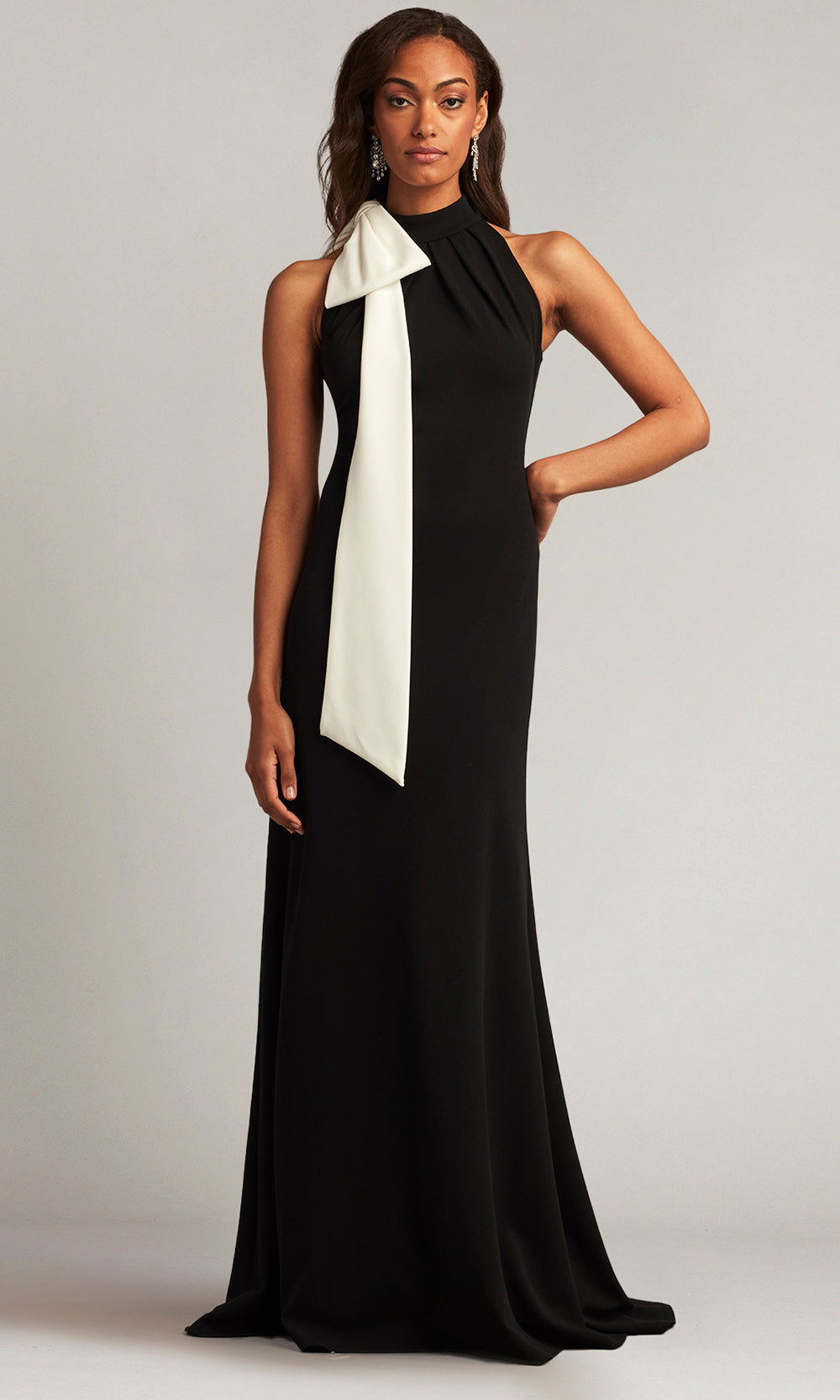 Tadashi Shoji BOS23521L - Sims Shoulder Bow Halter Sheath Gown Formal Gowns