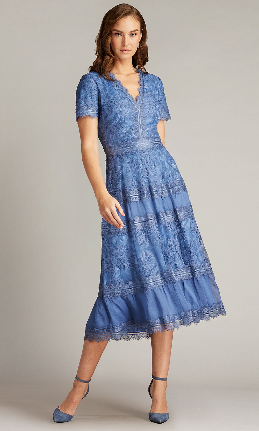 Tadashi Shoji AWI20506MD - Lace Trim Short Sleeve Midi Dress Wedding Dresses in Blue  