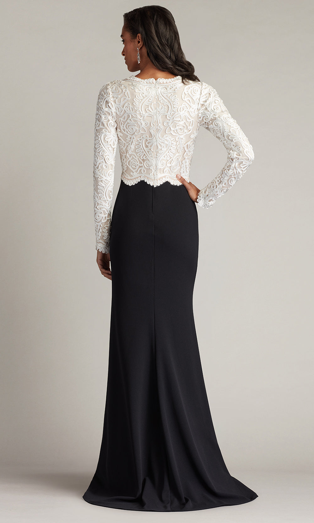 Tadashi Shoji CIM25399L - Verae Embroidered Bodice Sheath Evening Gown Prom Dresses in White and Black