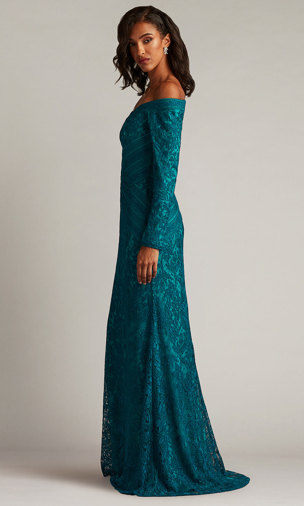Tadashi Shoji CIK25367L - Ishana Off-Shoulder Embroidered Long Gown Prom Dresses in Green  