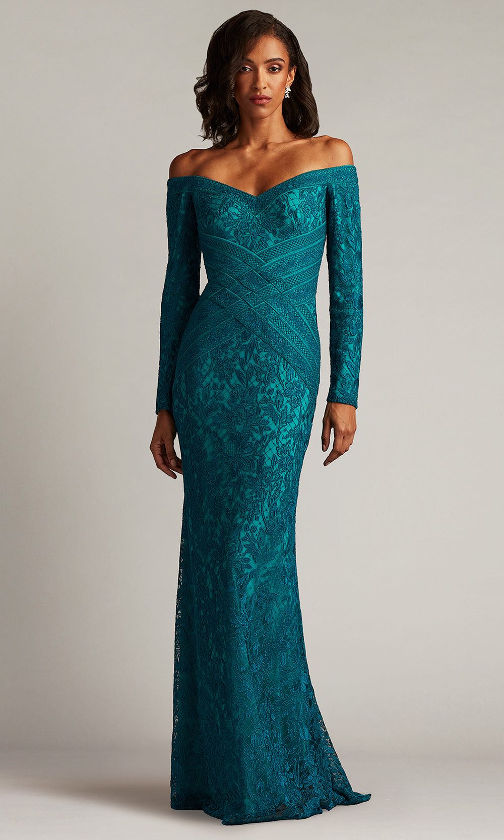 Tadashi Shoji CIK25367L - Ishana Off-Shoulder Embroidered Long Gown Prom Dresses in Green  