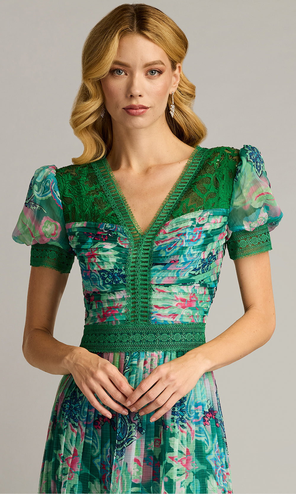 Tadashi Shoji CHP25198MD - V-Neckline Ambria Floral Print Midi Dress Homecoming Dresses