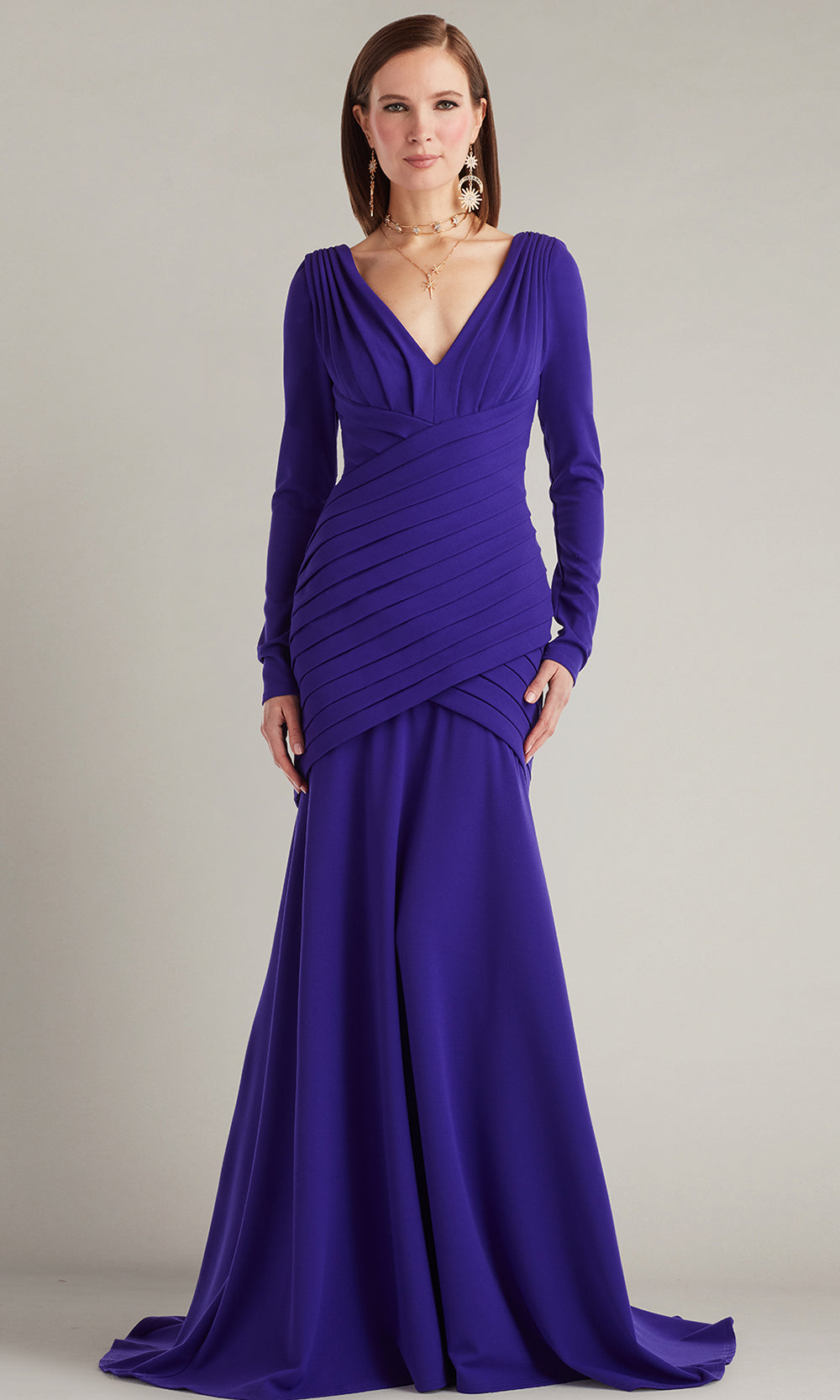 Tadashi Shoji BOS25694L - Keris Shutter-Pleated Crepe V-Neck Formal Gown Mother of the Bride Dresses in Purple  