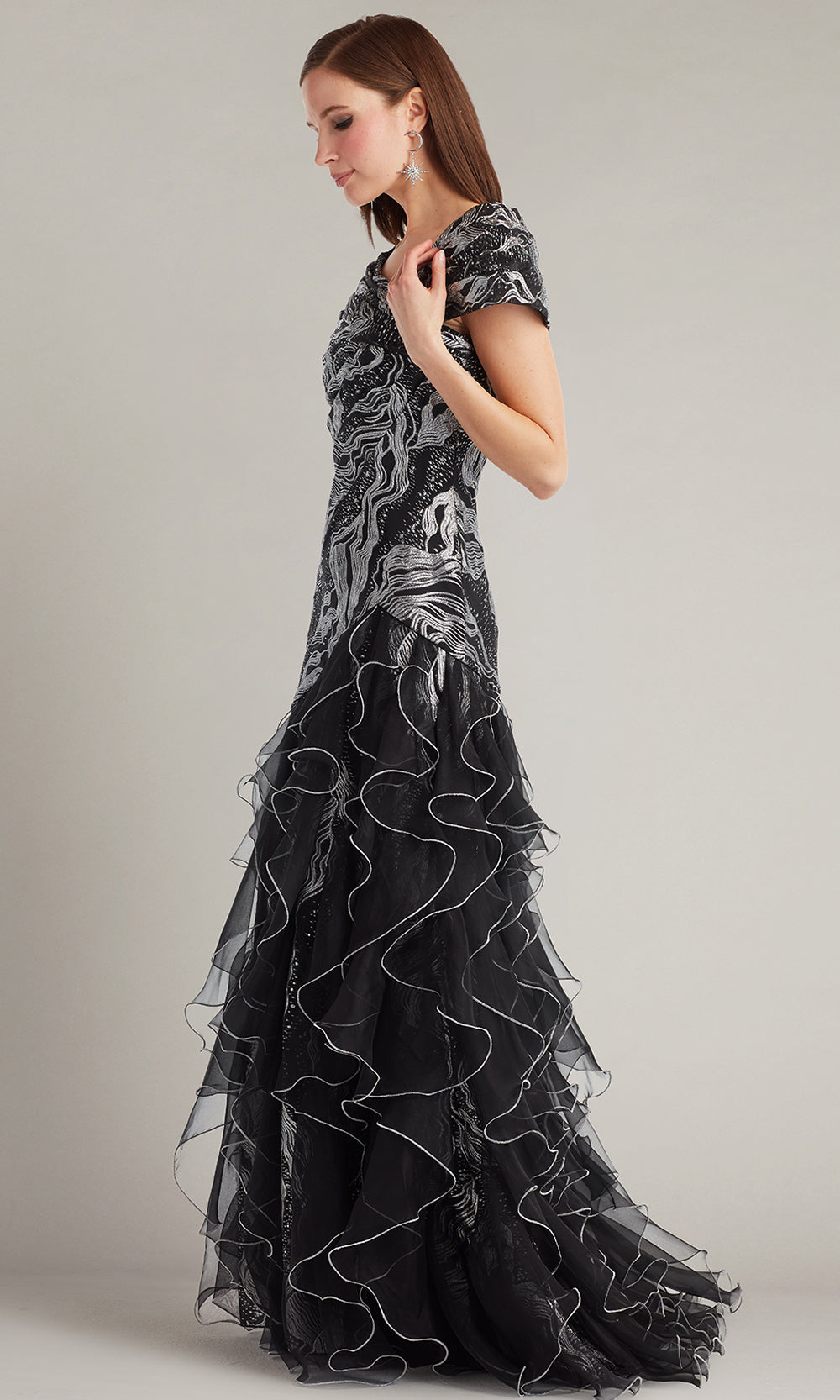 Tadashi Shoji CJB25701L - Asymmetric Cosmina Stardust Motif Ruffle Gown Mother of the Bride Dresses in Silver and Black