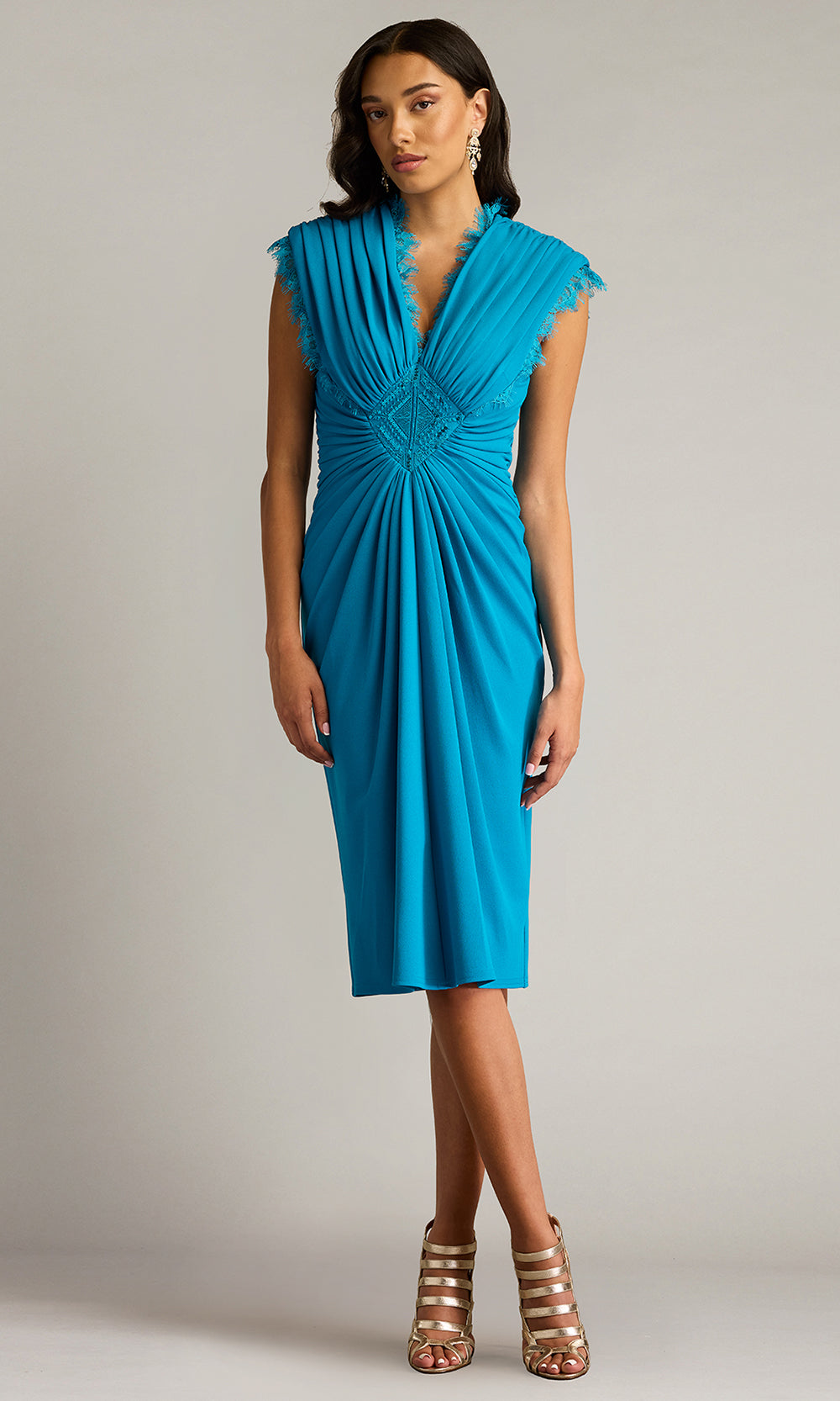 Tadashi Shoji BOS25211MX - V-Neckline Ruched Knee-Length Dress Cocktail Dresses